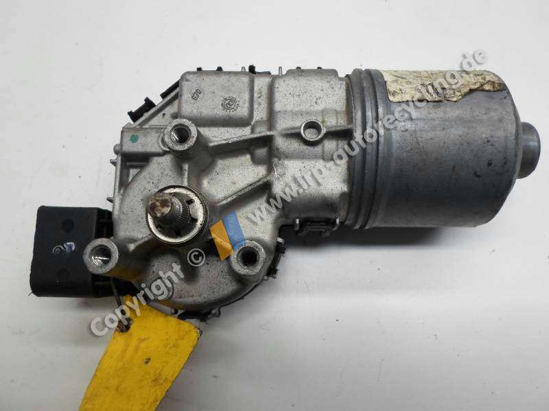 VW Passat 3BG original Wischermotor vorn 0390241505 BJ2001